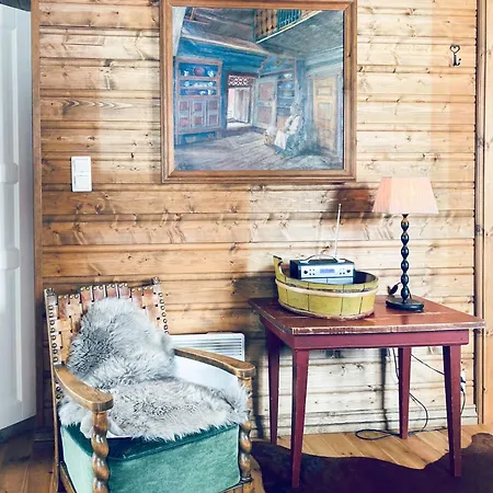 Traditional With Annex In The Mountains Semesterbostad